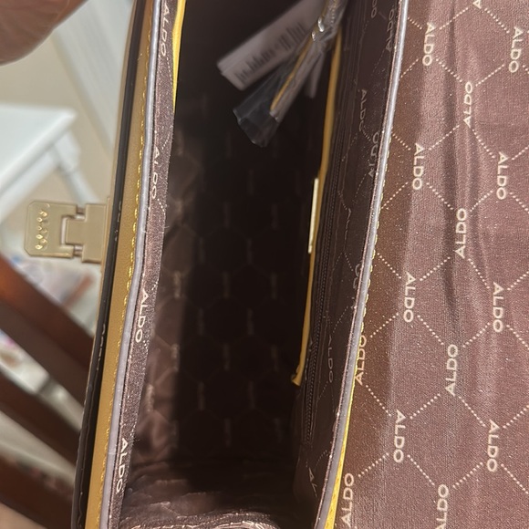 ALDO yellow/gold faux leather handbag with scarf NWT - Picture 12 of 14